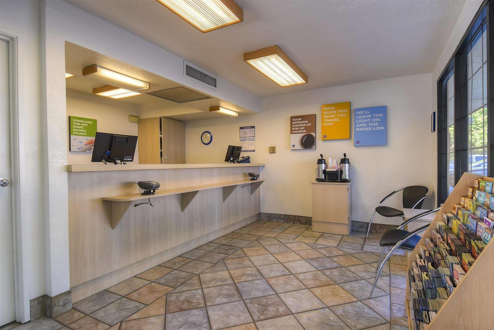Motel 6-Barstow, Ca Eksteriør bilde